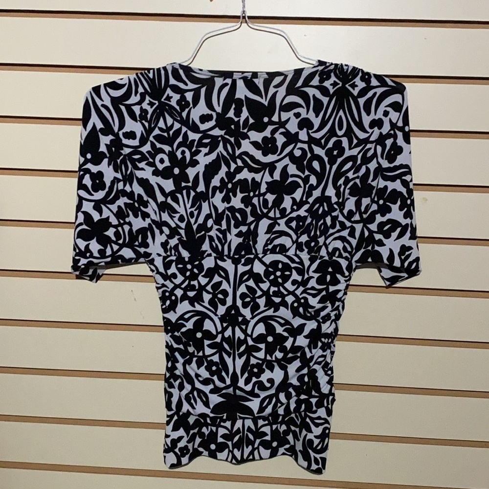 Women’s blouse - Picture 3 of 3